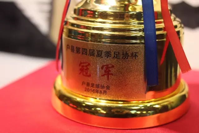 球员动态 | 球员费利佩正式完成续约，继续为成都而战！
